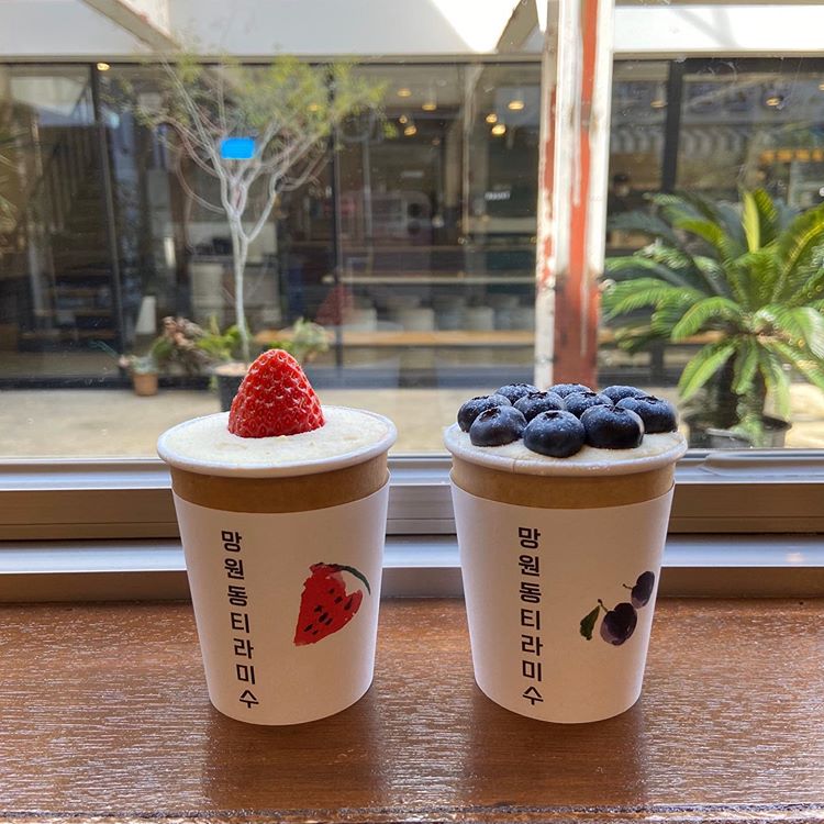 11 Korean Desserts To Try, Including Monochrome Cakes