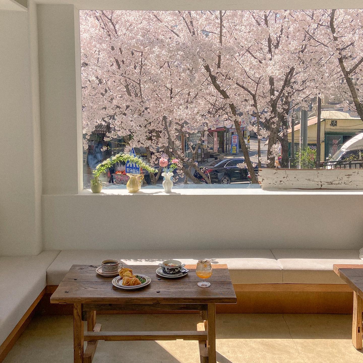 11 Cherry Blossom Cafes That Will Convince You To Visit Korea In Spring