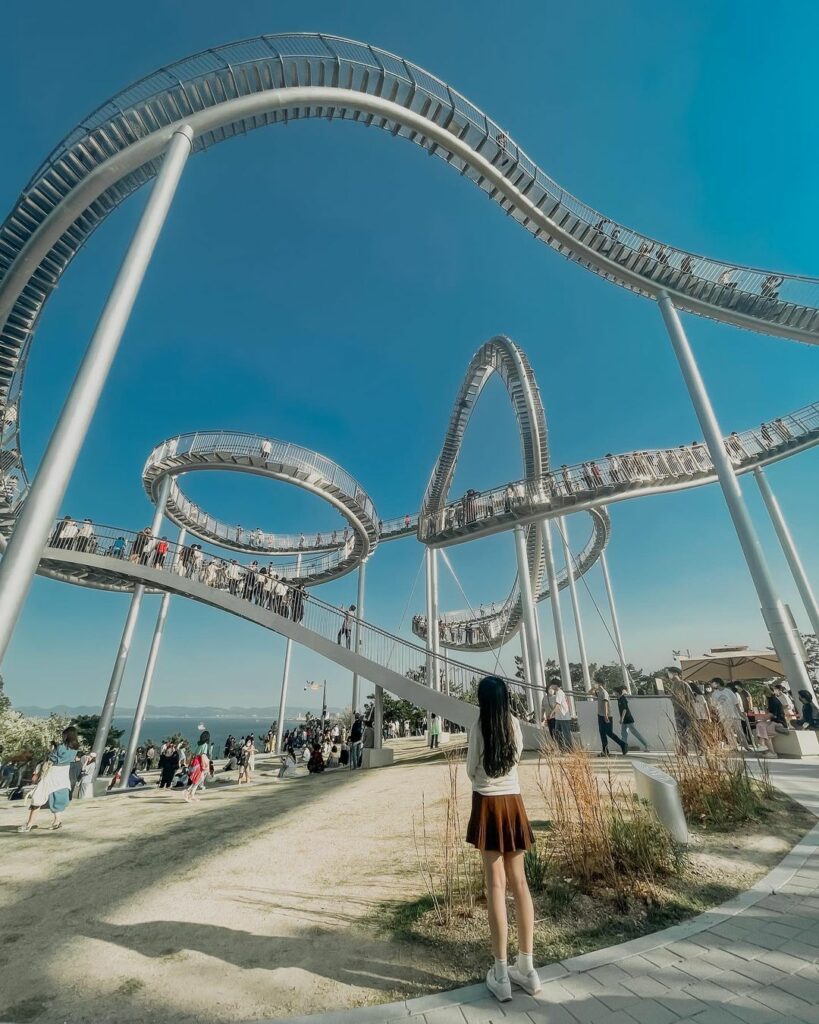 Pohang Space Walk: Korea’s Largest Walkable Art Installation