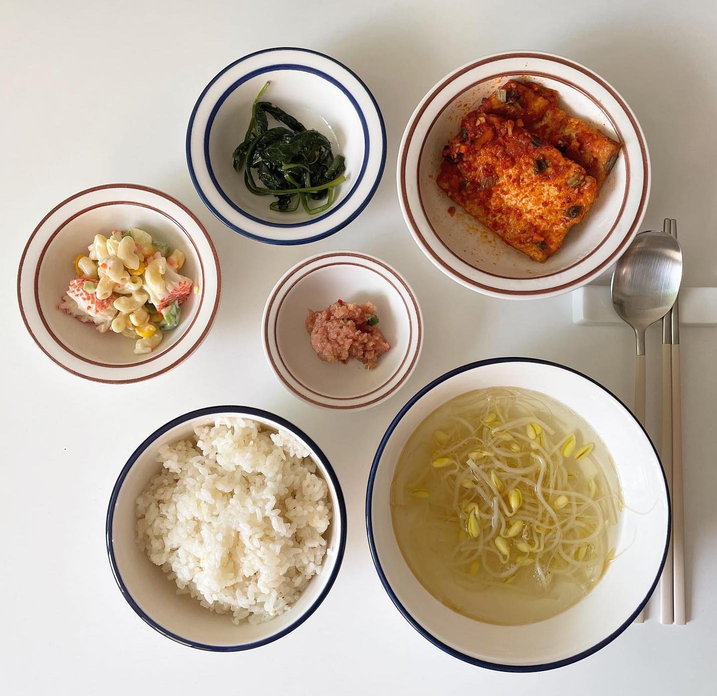 8 Korean Hangover Soups That Will Nourish Your Body & Sober You Up