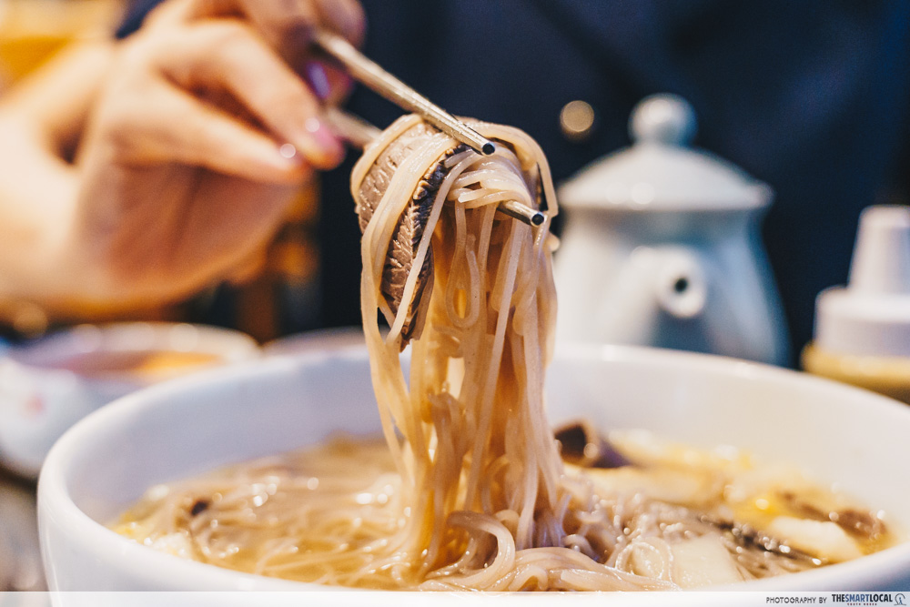 Woo Lae Oak - Pyongyang naengmyeon