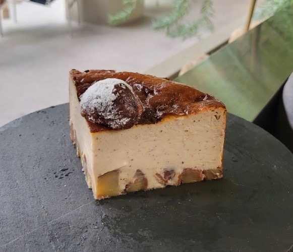 Cafe Sanare - chestnut basque cheesecake