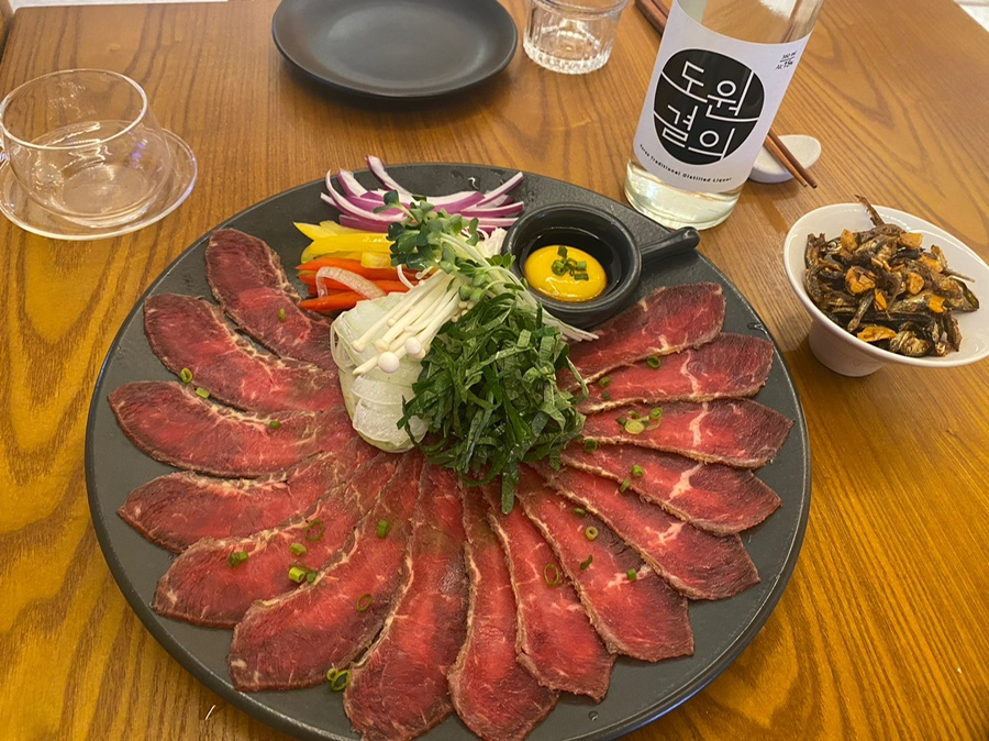 New hotels in Seoul 2022 - Raw sliced beef from lounge bar @ The Leap Sadang