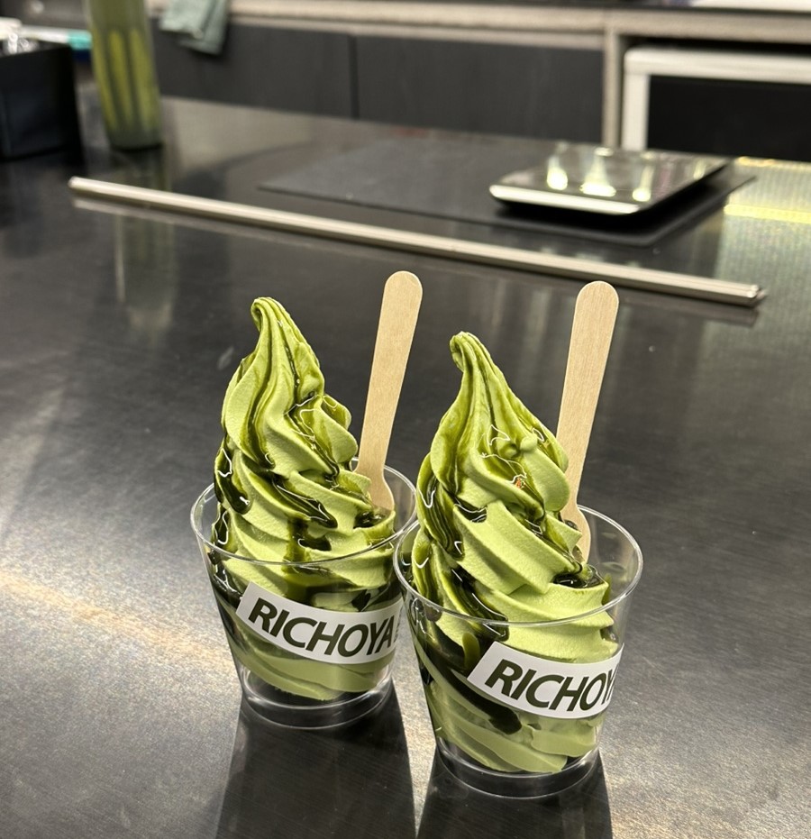 New things to do in Busan - Matcha Soft Serve
