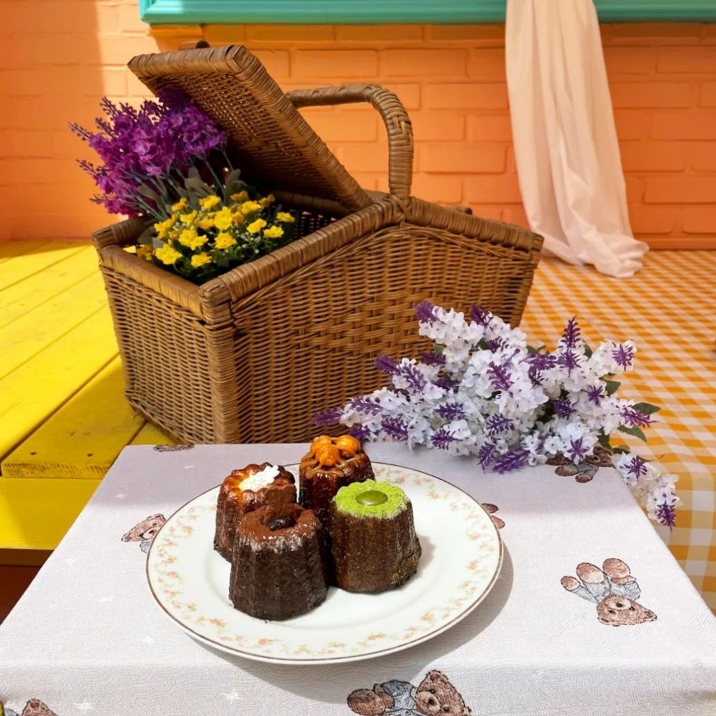 Happy Bear Day - canelé in a variety of flavours 