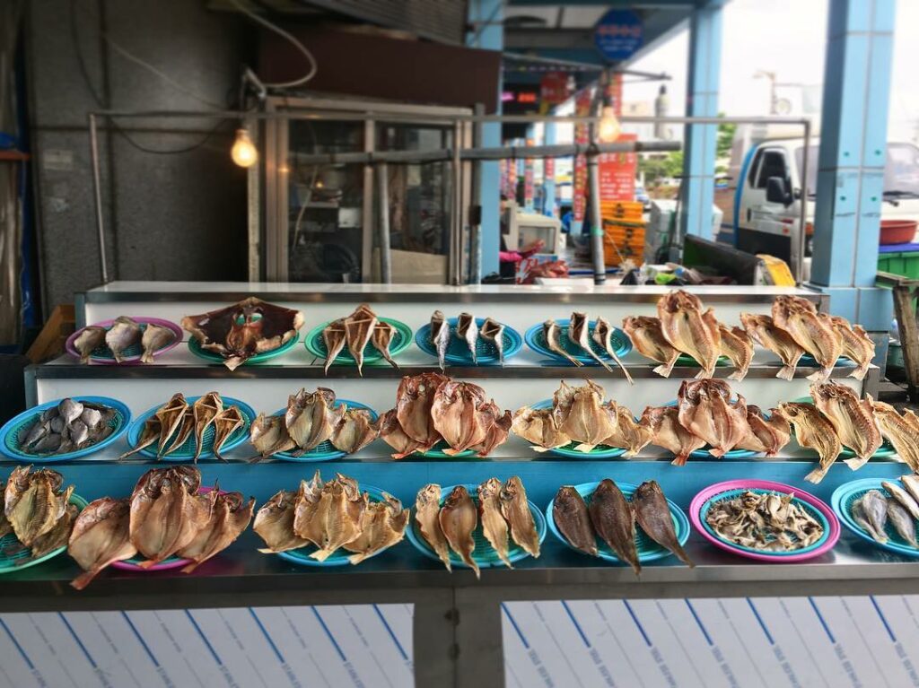 Fish markets Korea - a variety of dried fish at Mokpo Fish Market