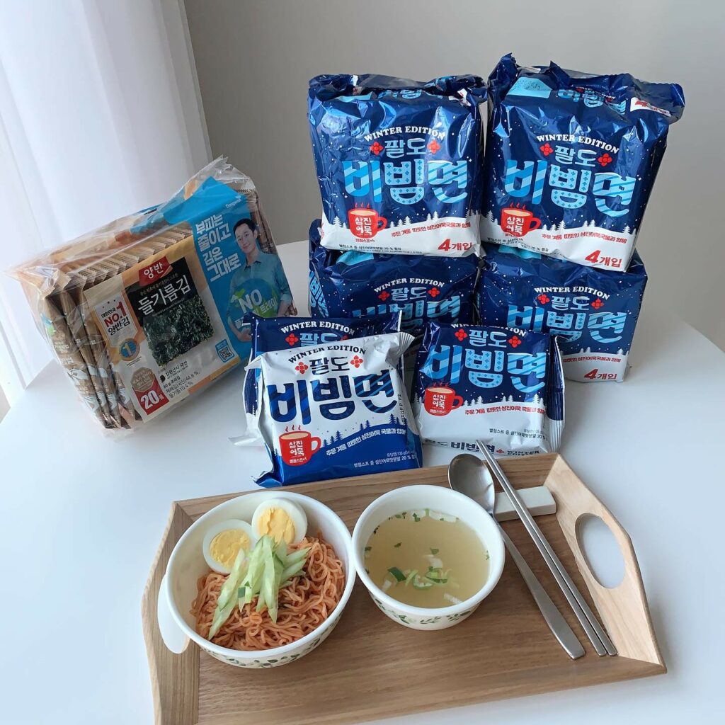 Korean instant noodles - Bibimmyeon winter edition