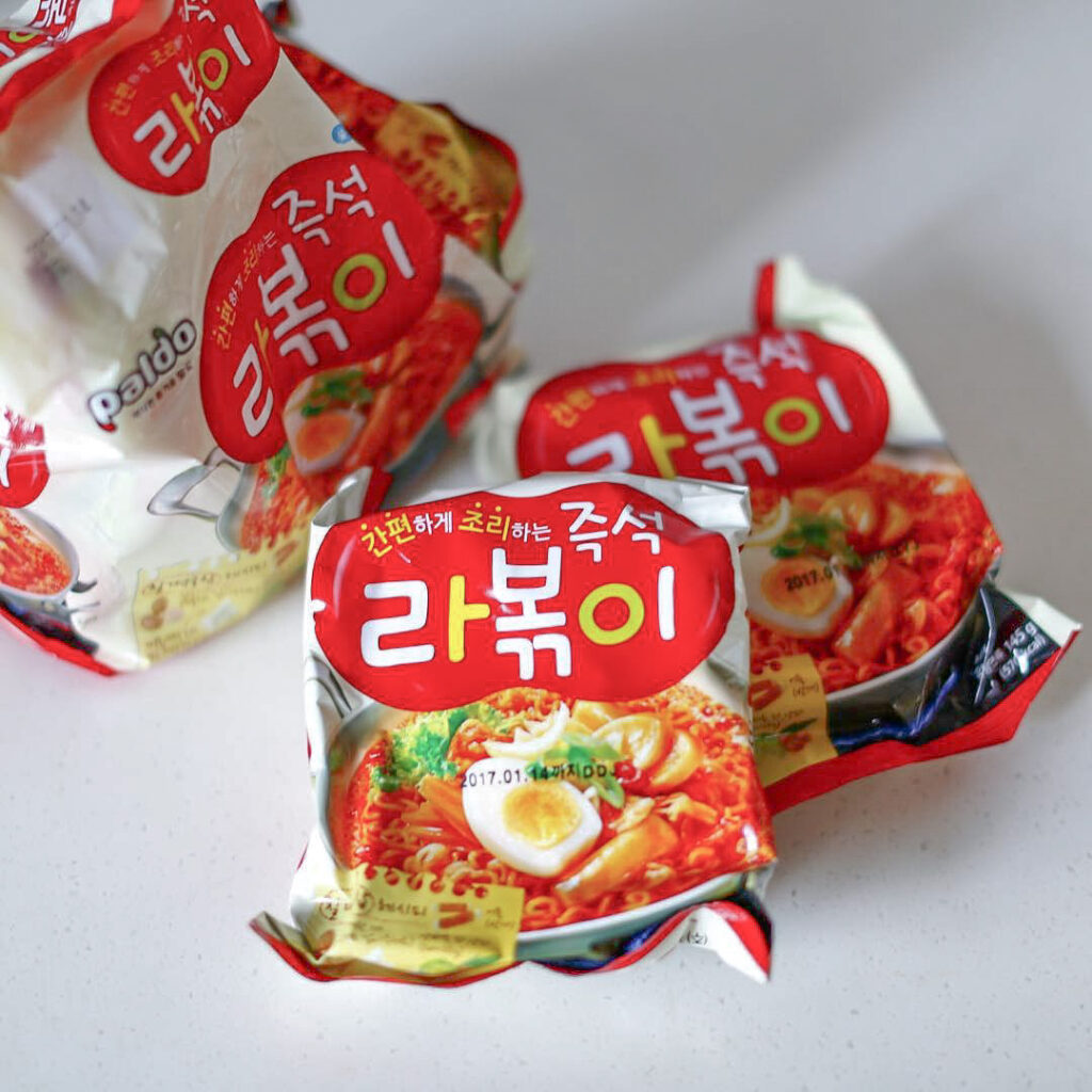 Korean instant noodles - Rabboki