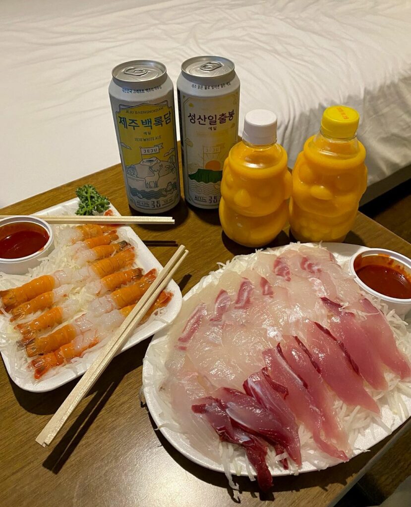 Things to do Jeju - fresh seafood at Dongmun market