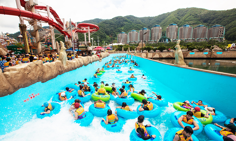 Water parks Korea - super extreme river at Vivaldi Park Ocean World