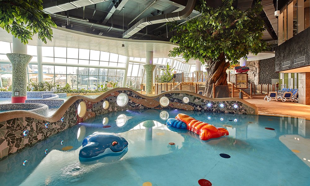 Water parks Korea - kids pool at shinhwa water park 