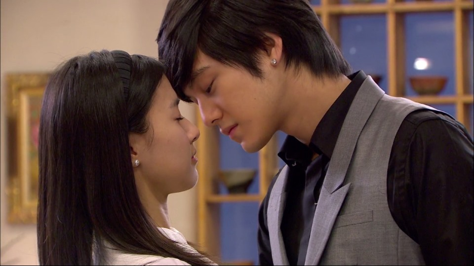 K-drama second lead couples - kim bum and kim so eun in boys over flowers 