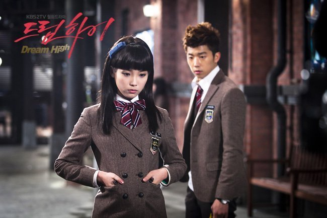 K-drama second lead couples - IU and jang woo young in dream high 