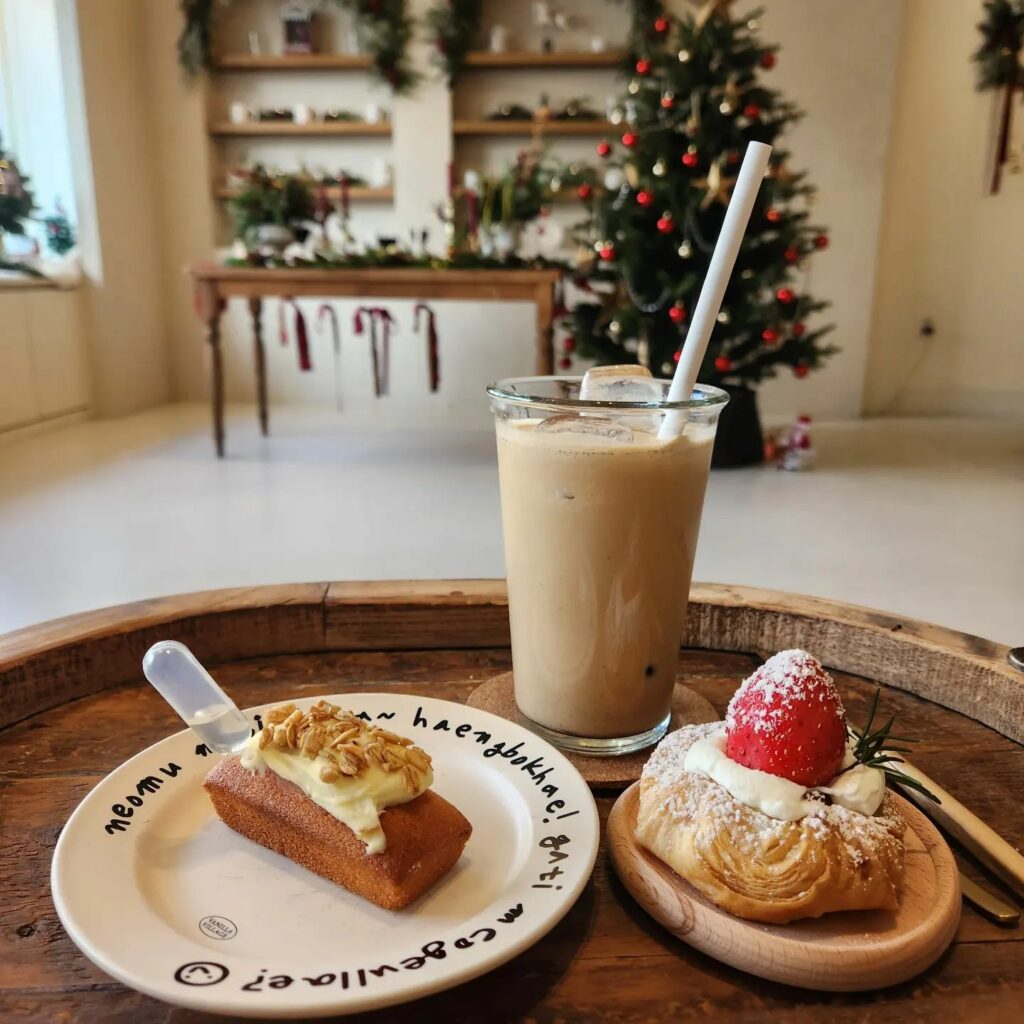 New cafes in Daegu - coffee and dessert