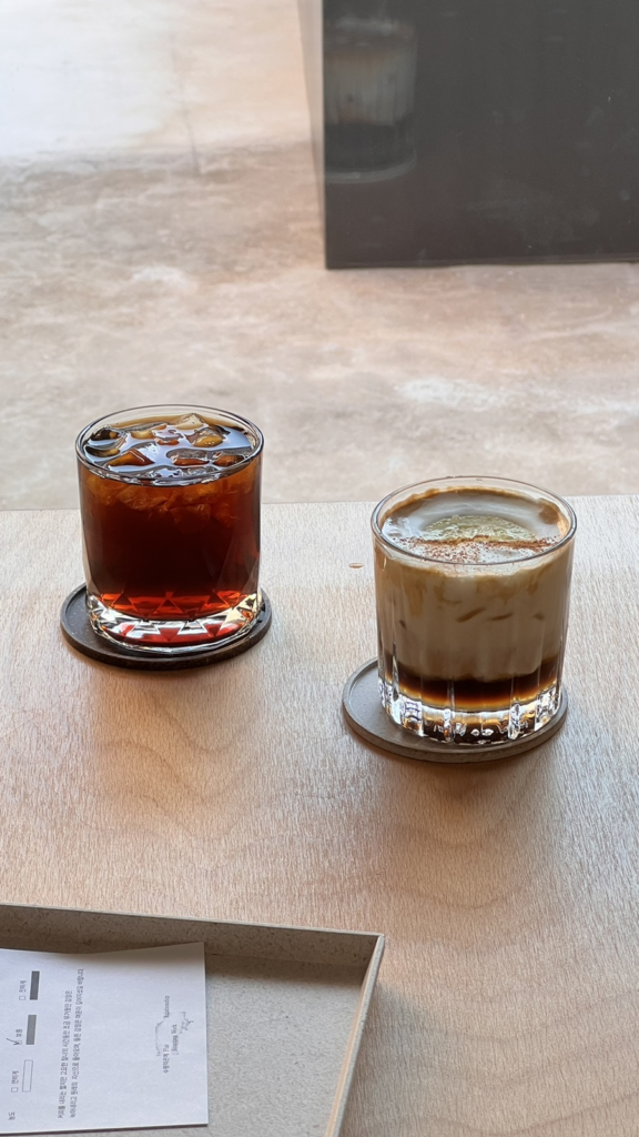 New cafes in Daegu - latte and iced americano