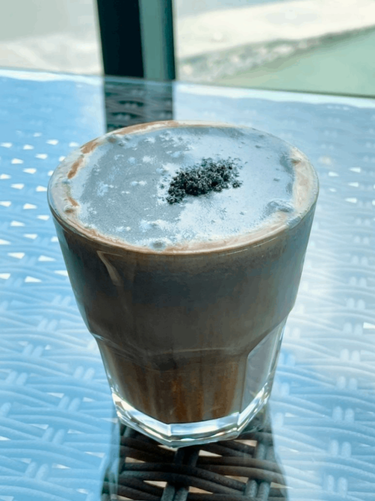 New cafes in Incheon - black sesame cream latte 